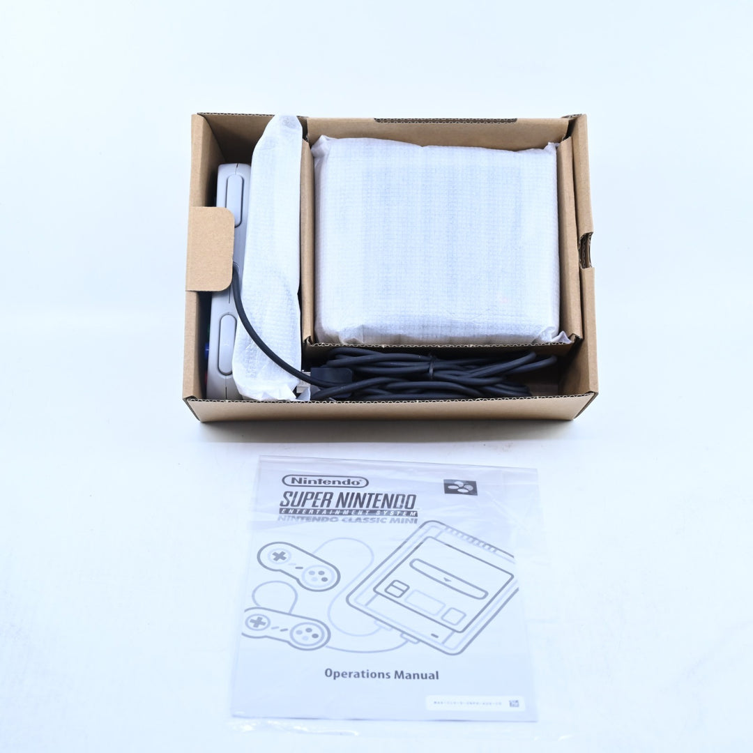 AS NEW! SNES Classic Mini - Super Nintendo / SNES Boxed Console - FREE POST!