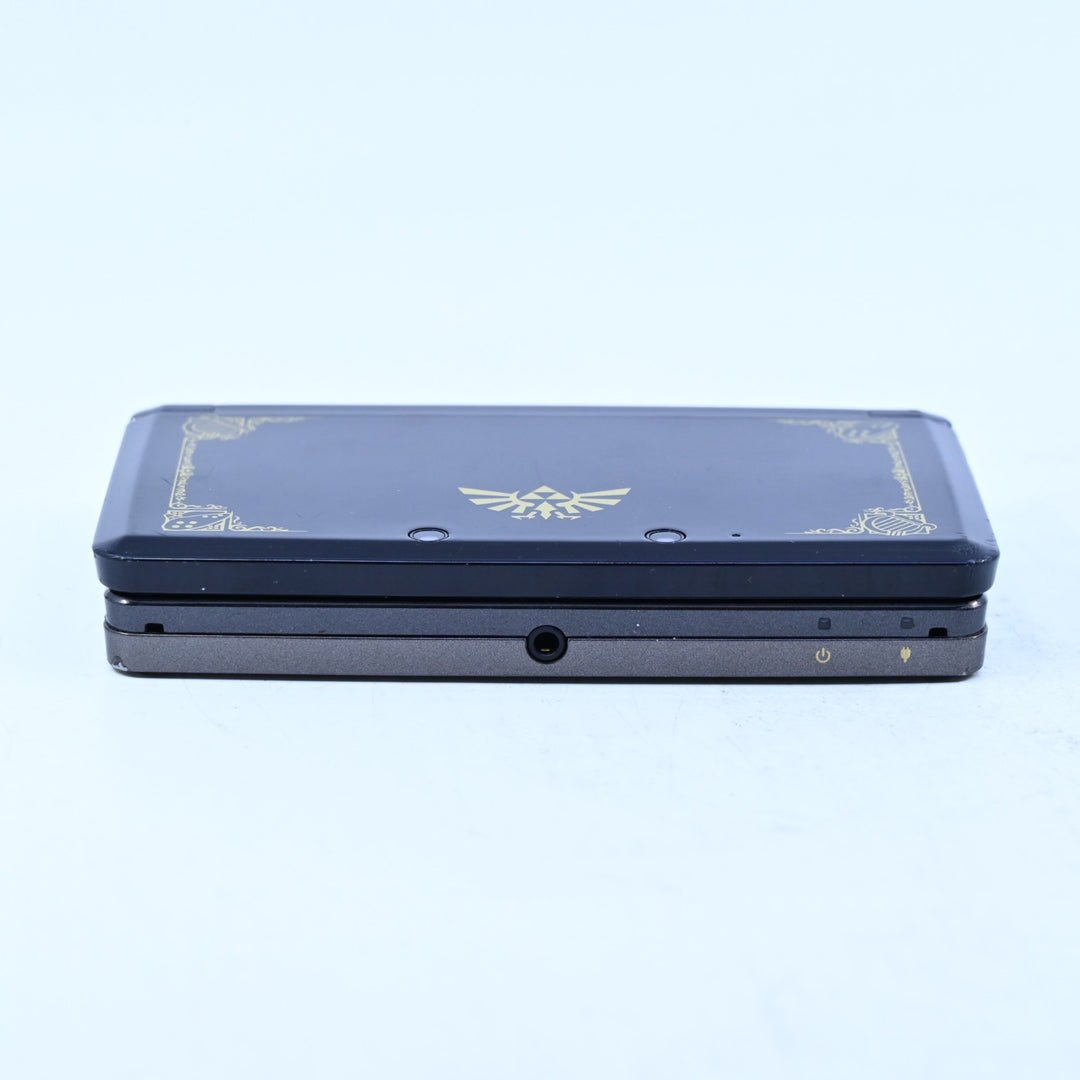 The Legend Of Zelda 25th Anniversary - Limited Edition Nintendo 3DS Console PAL