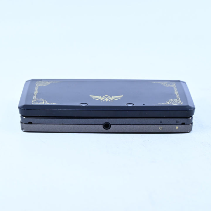 The Legend Of Zelda 25th Anniversary - Limited Edition Nintendo 3DS Console PAL