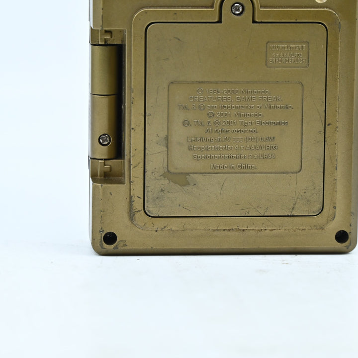 2001 Gold Deluxe Johto Pokedex Tiger Electronics German Edition