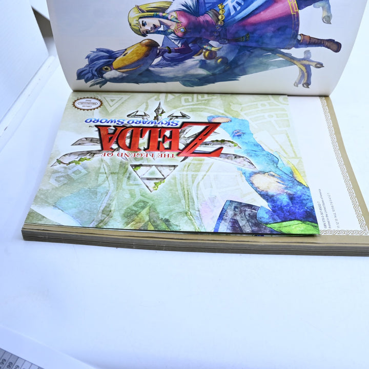 The Legend of Zelda: Skyward Sword - Premier Edition - Game Guide + Poster
