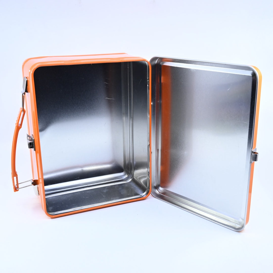 Sega Superstars Tennis Collectors Tin - Nintendo DS Accessory / Nintendo DS Game