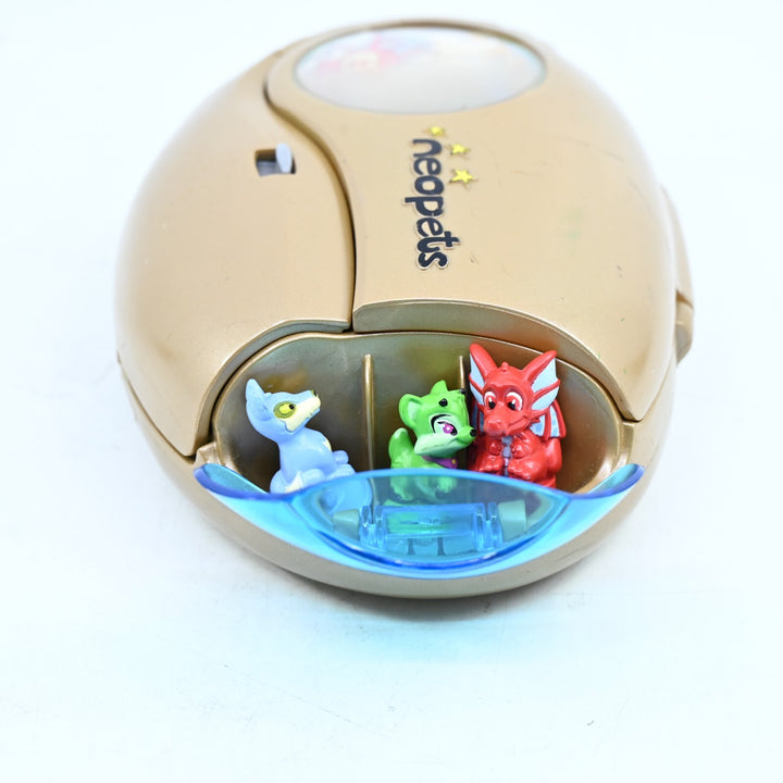 2003 Hasbro NeoPets Electronic Handheld Game With 3 Figures - Toy