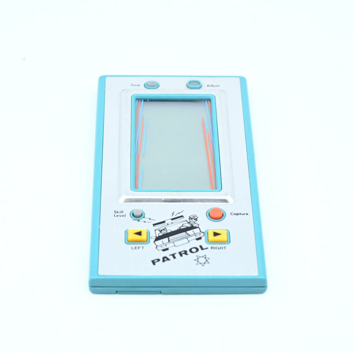 Bronza LCD Handheld Game Patrol - TP201 - Toy