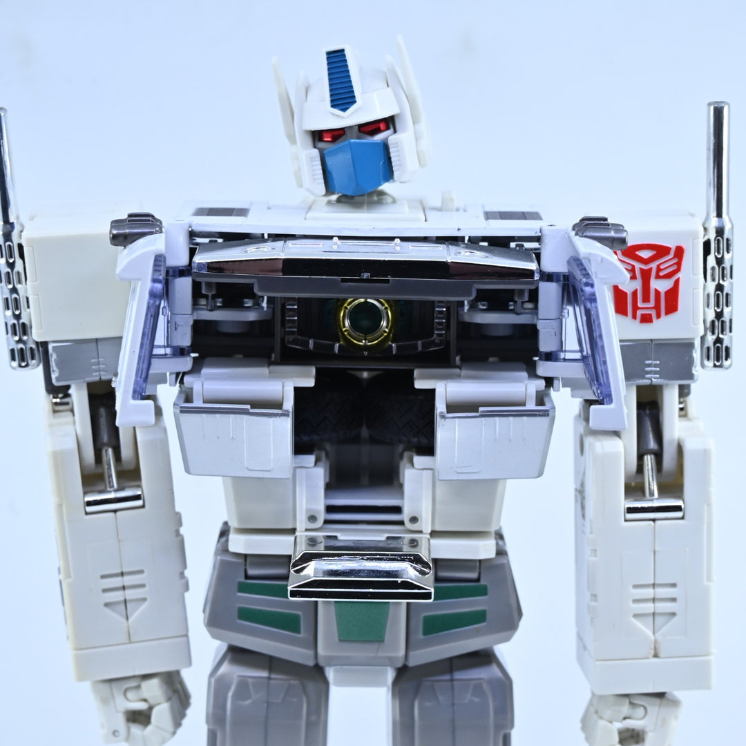 Takara Transformers Masterpiece MP-2 Cybertron Commander Ultra Magnus - Toy