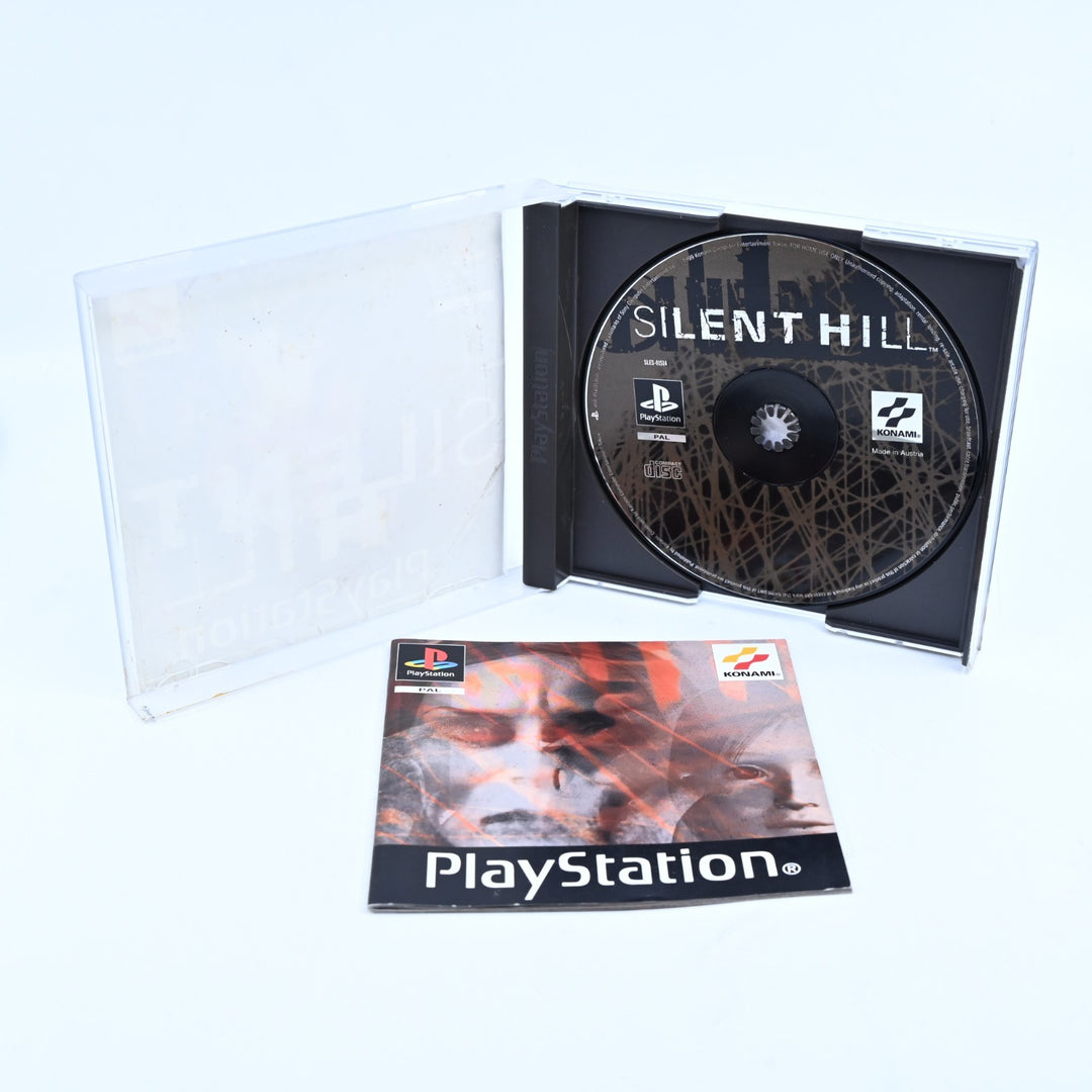 Silent Hill - Sony Playstation 1 / PS1 Game + Manual - PAL - MINT DISC!