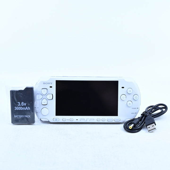 White Rebuilt + IPS Screen - Sony PSP Console - PSP-3000 + NEW BATTERY!
