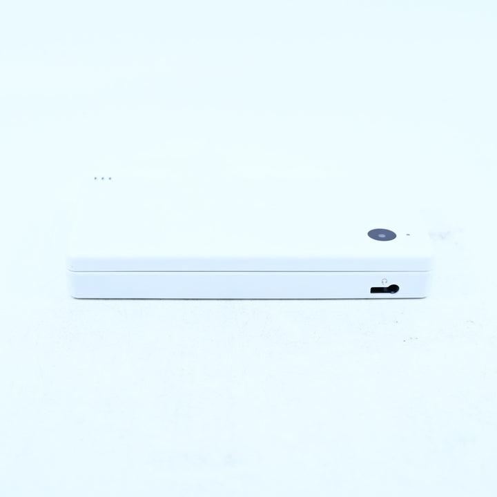White - Nintendo DSi Console - TWL-001 - Includes 2GB SD - FREE POST!
