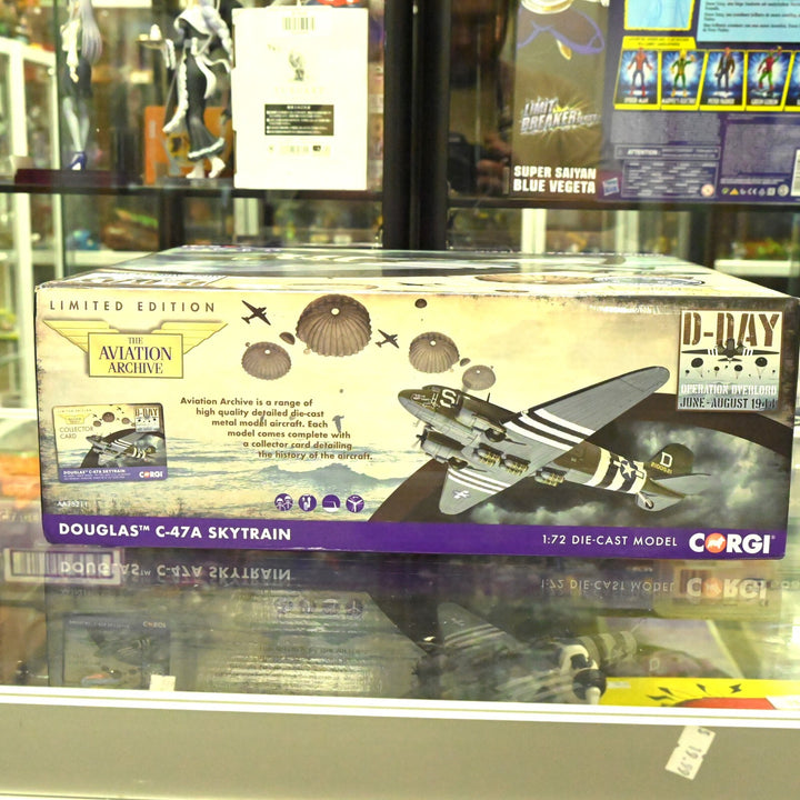 Corgi Aviation 1:72 Douglas C-47A Skytrain 'Night Fright' AA38211 - Plane