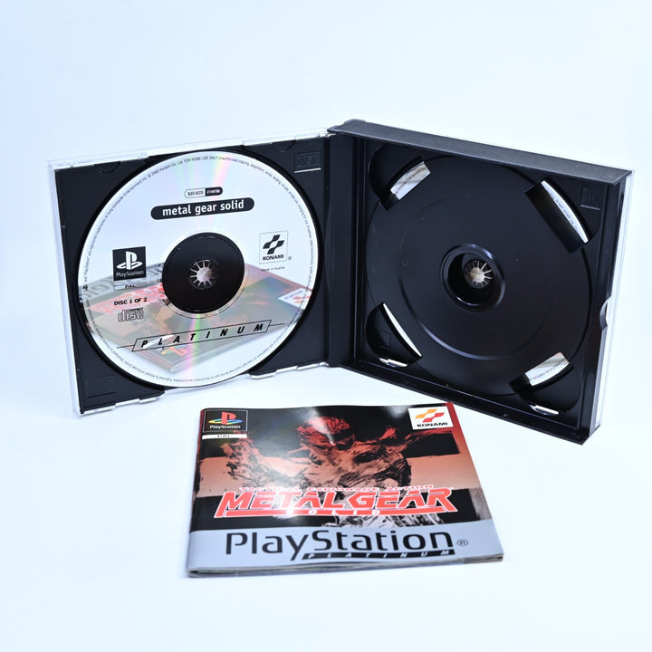 Metal Gear Solid - Sony Playstation 1 / PS1 Game + Manual - PAL - MINT DISC!