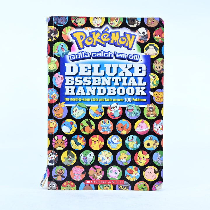 Pokemon: Deluxe Essential Handbook - Schoolastic - Game Guide