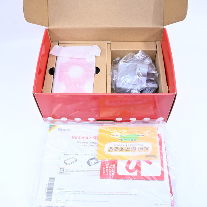Nintendo 3DS Club Nintendo Toad Chotto Edition - Nintendo 3DS Boxed Console