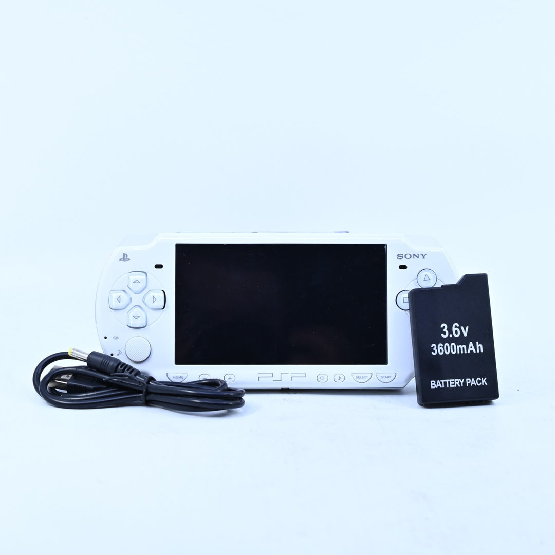 White Reshell &amp; Rebuilt - PSP Console - PSP-2002 - 2000 + NEW BATTERY