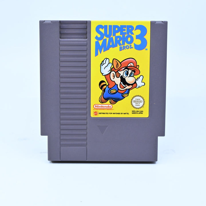 Super Mario Bros. 3 - Nintendo Entertainment System / NES Boxed Game - PAL