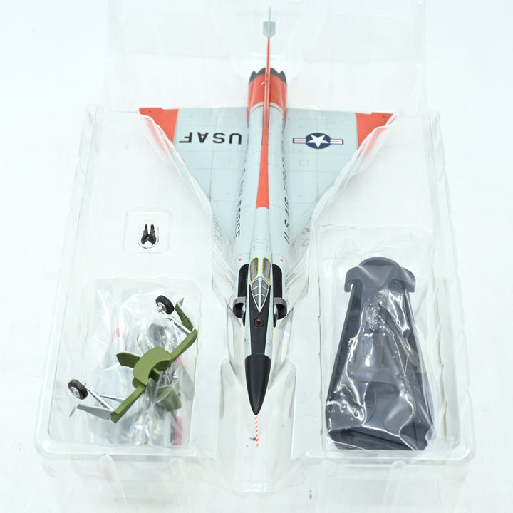 Hobby Master 1:72 F-102 Delta Dagger 317FIS Alaskan Air Command HA3101 - Plane