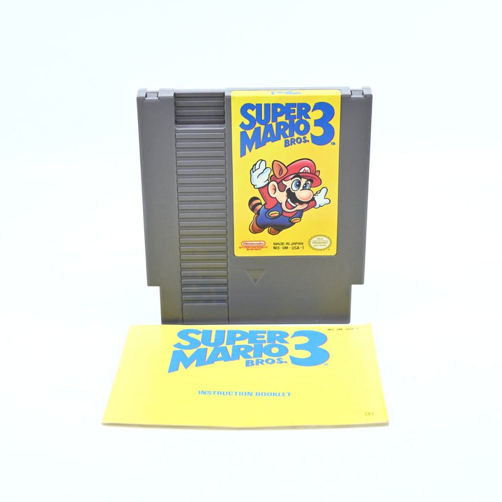 Super Mario Bros 3 - Nintendo Entertainment System / NES Game - NTSC Check Desc.