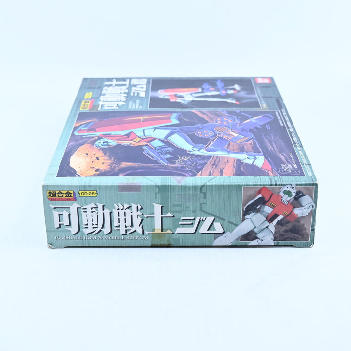 Chogokin GD-28 RGM-79 Mobile Suit GM - Bandai - 1:144 Die-Cast Anime Figure