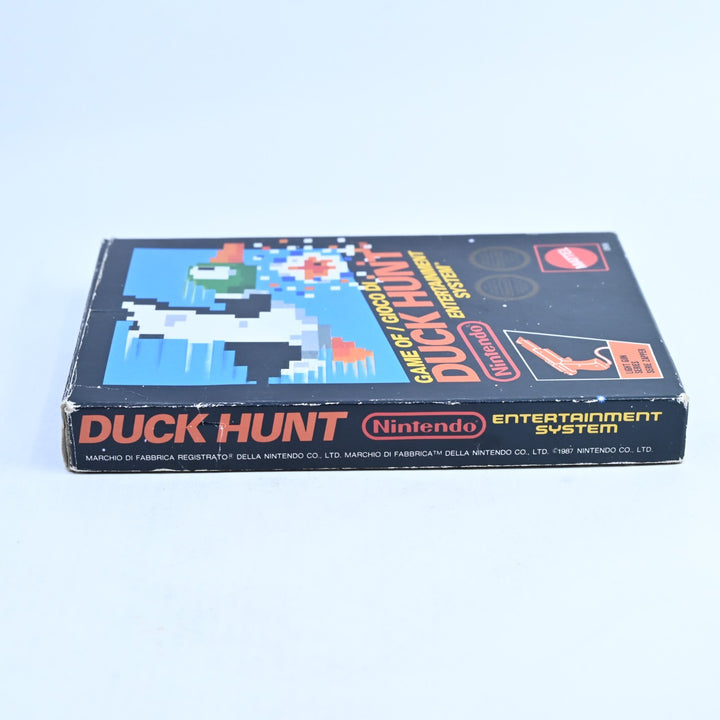 Duck Hunt - 5 Screw - NES Boxed Game + Manual - PAL - FREE POST!