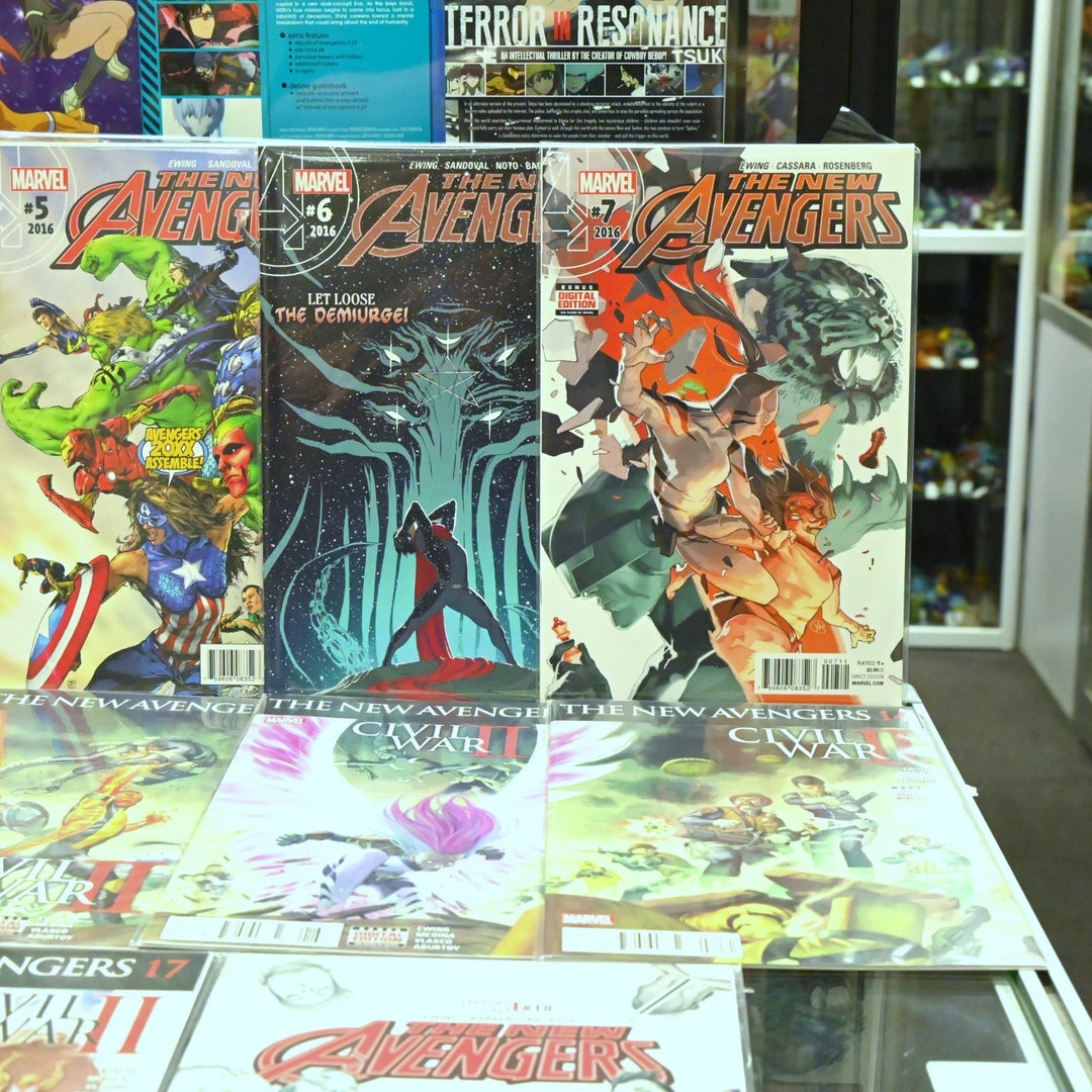 The New Avengers - Complete Set 1-8 - Ewing / Sandoval - Marvel Comics - Comic