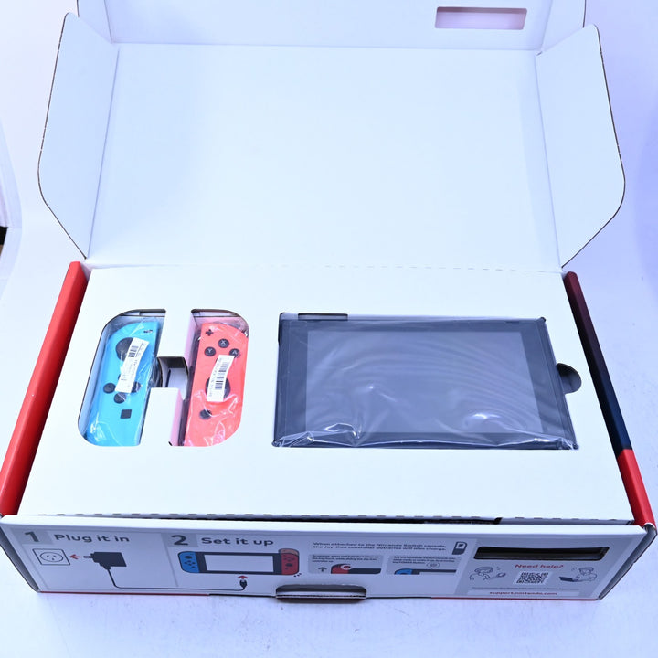 Blue / Red - With Mario Kart Code - XKW700039 - Nintendo Switch Boxed Console