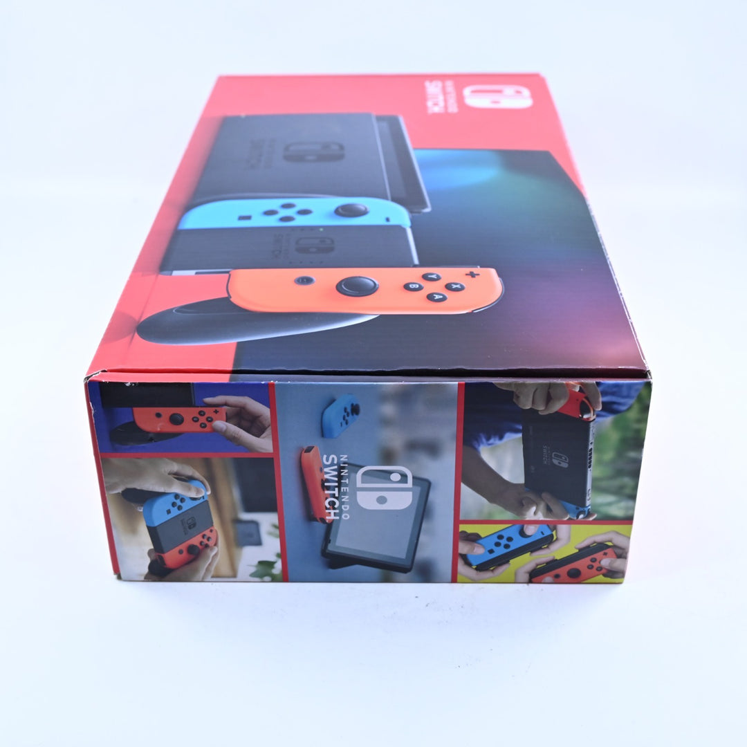 Blue / Red XAW700182 - Nintendo Switch Boxed Console - PAL - FREE POST!