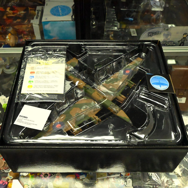 Corgi Aviation 1:72 HP Halifax B.III - LK797/LK-E, No.68 SQN AA37202 - Plane