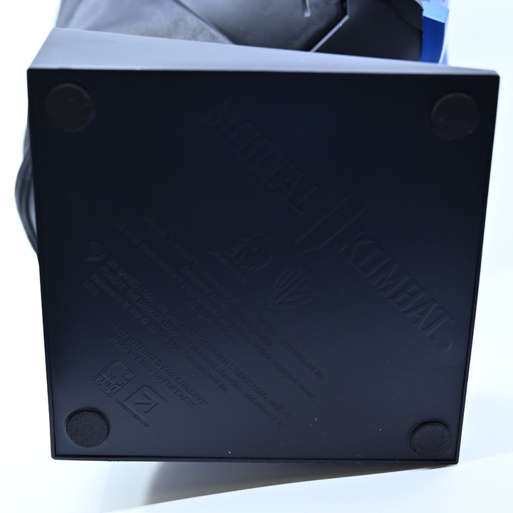 Mortal Kombat 11 Ultimate Kollector's Edition - Sub-Zero - 1/1 Model Head