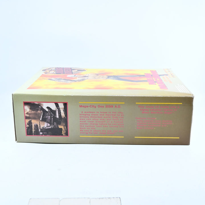 Judge Dredd Mean Machine 1:9 Scale Model Kit Halcyon - Other Model