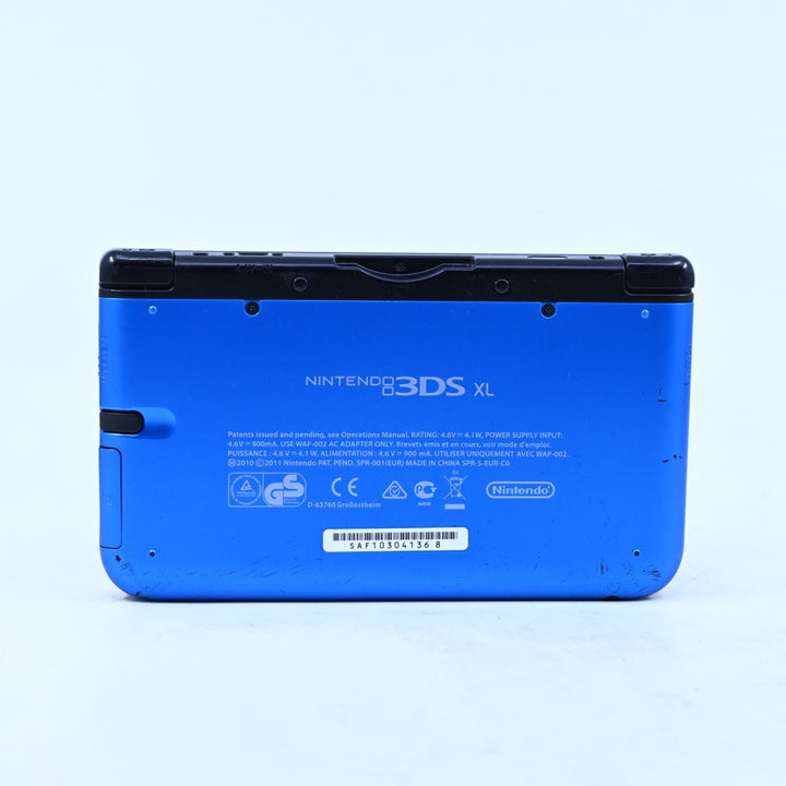 Blue / Black Nintendo 3DS Console XL - SPR-001(EUR) - PAL + 4GB SD Card