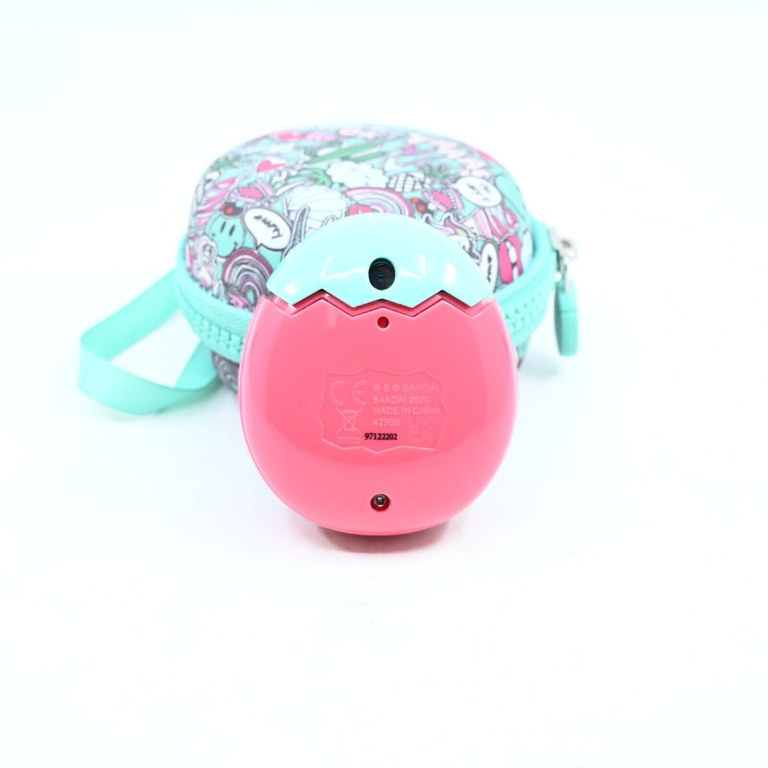 Tamagotchi Pix & Carry Case - Virtual Pet & Camera - Bandai 42900 - Tamagotchi