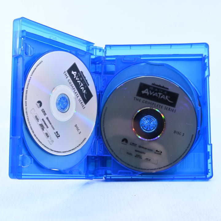 Avatar: The Legend of Aang - The Complete Series - Region B - Blu-ray