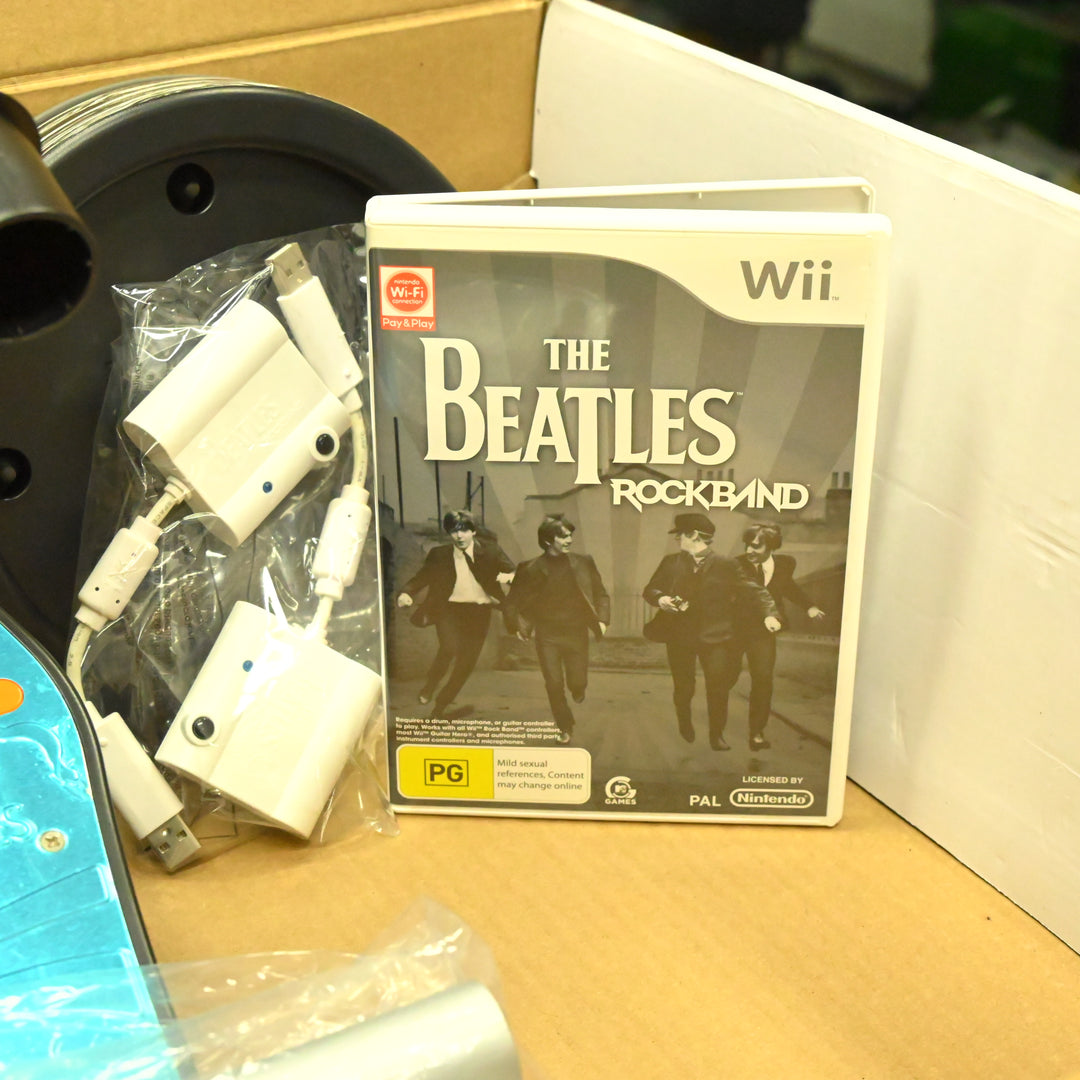 The Beatles Rock Band Bundle - Nintendo Wii Game + Manual - PAL - MINT DISC!